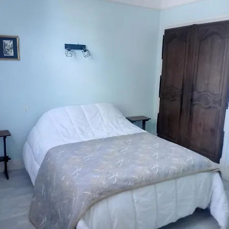 Casa vacanze Maison Jullouville, 3 Pièces, 4 Personnes - Fr-1-361-69