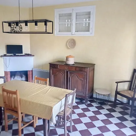 Maison Jullouville, 3 Pièces, 4 Personnes - Fr-1-361-69 Jullouville-les-Pins