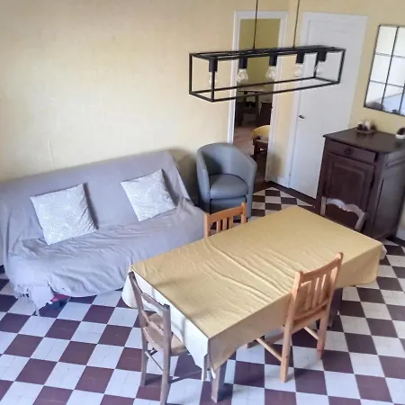 Maison Jullouville, 3 Pièces, 4 Personnes - Fr-1-361-69 *
