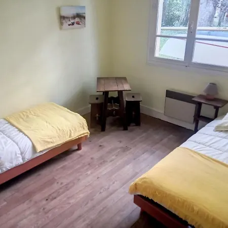 Maison Jullouville, 3 Pièces, 4 Personnes - Fr-1-361-69 Casa vacanze *